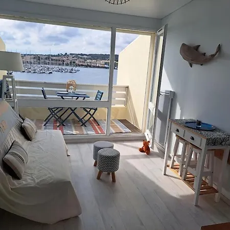 Apartment Arche De Noe 250, Superbe Studio Avec Vue Bateaux Agde